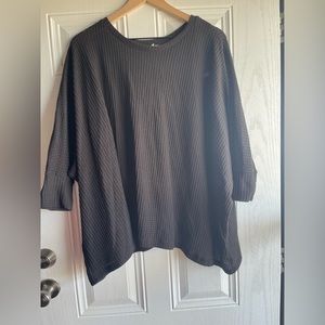 Black Waffle Knit Over Size Shirt